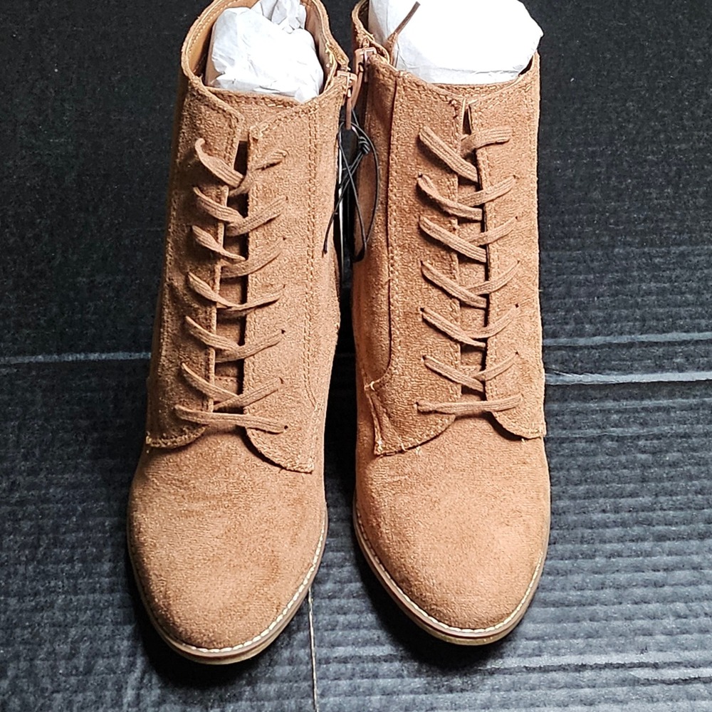 A New Day Cora Cognac Brown Faux Suede Lace‎ Up Wedge Ankle Boots Womens 10 NWT